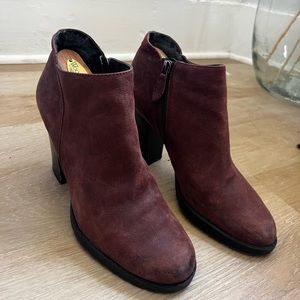 Franco Sarto red suede heeled ankle boots size 7